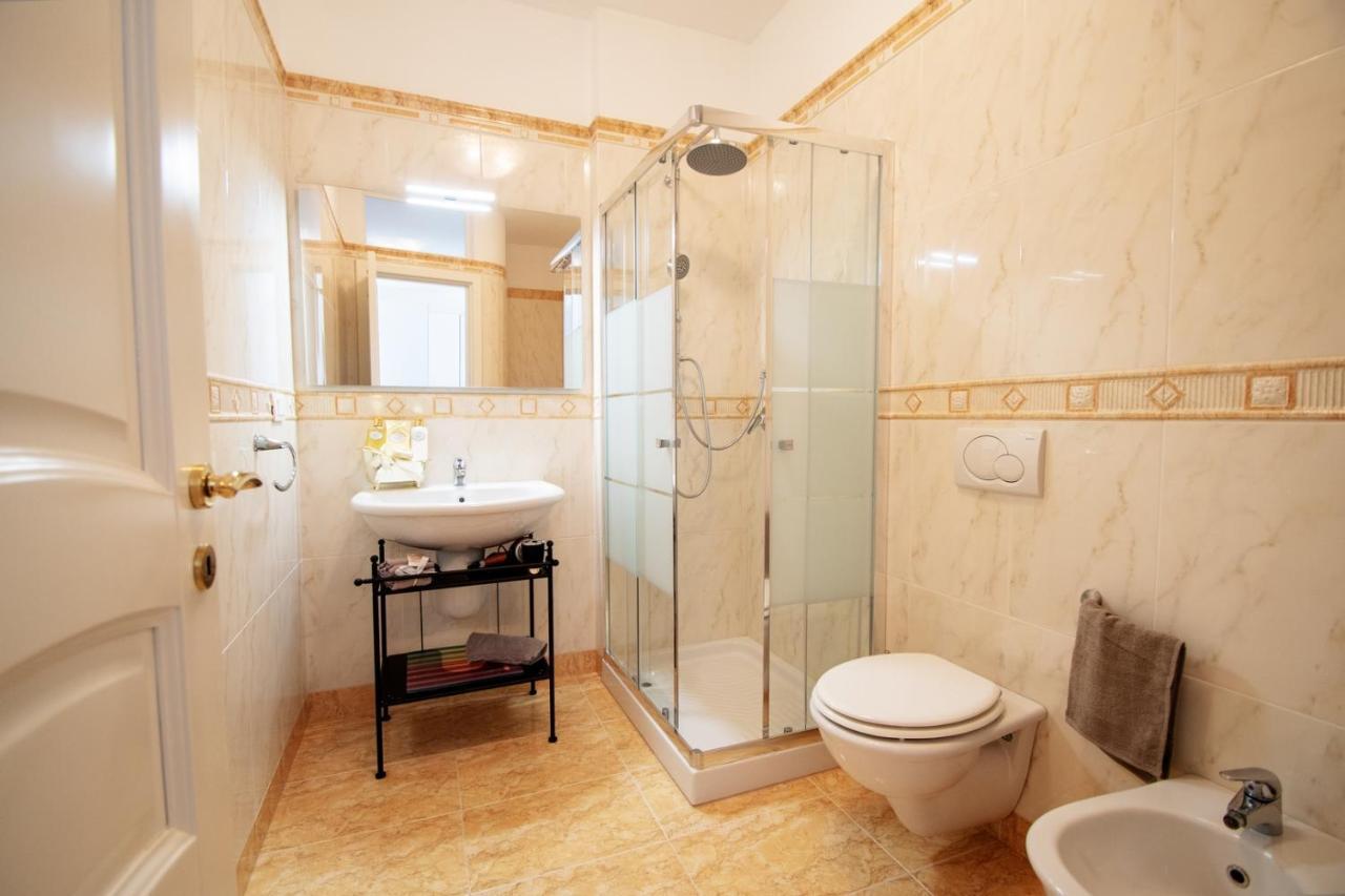 Terra di Levante Holiday Home Mola di Bari Buitenkant foto